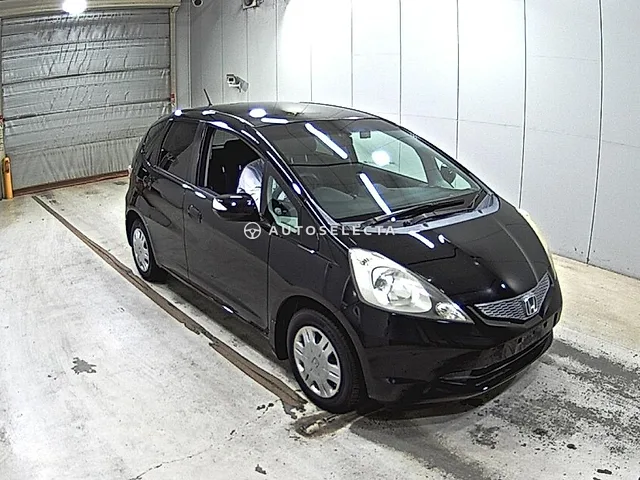 Honda Fit 2009, auction grade 3.5