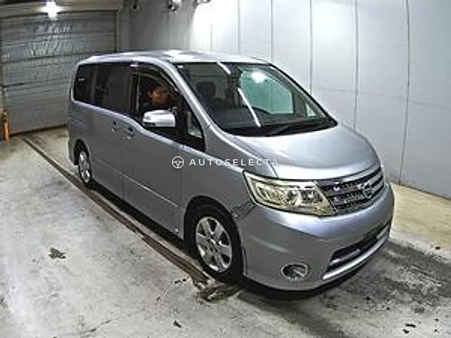 Nissan Serena 2008, auction grade 3.5