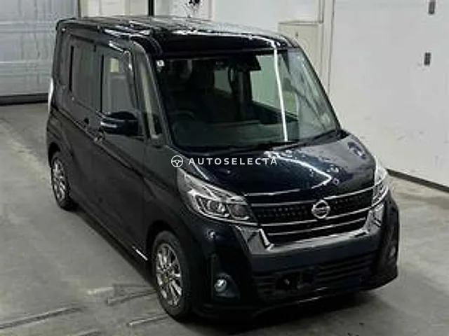 Nissan Dayz Roox 2018, auction grade 3