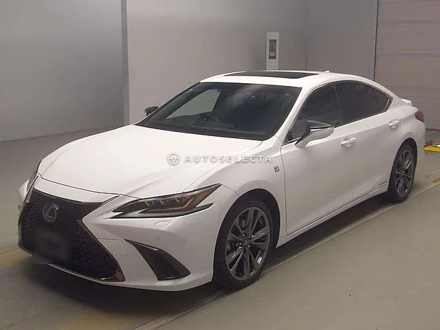 Lexus ES 2018, auction grade 4