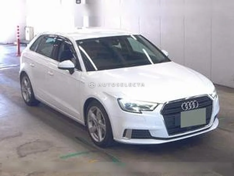Audi A3 2018, photo 1 of 1