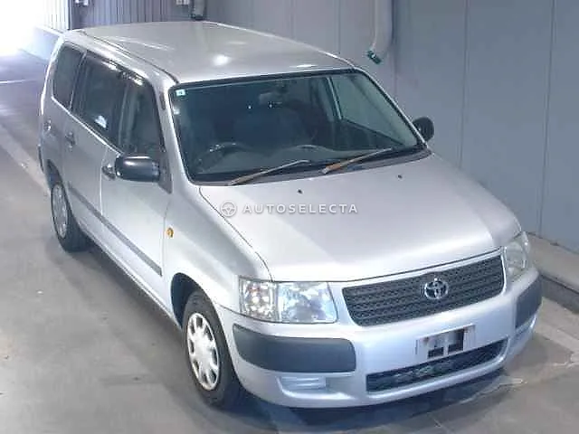 Toyota Succeed Wagon 2011, auction grade 3.5