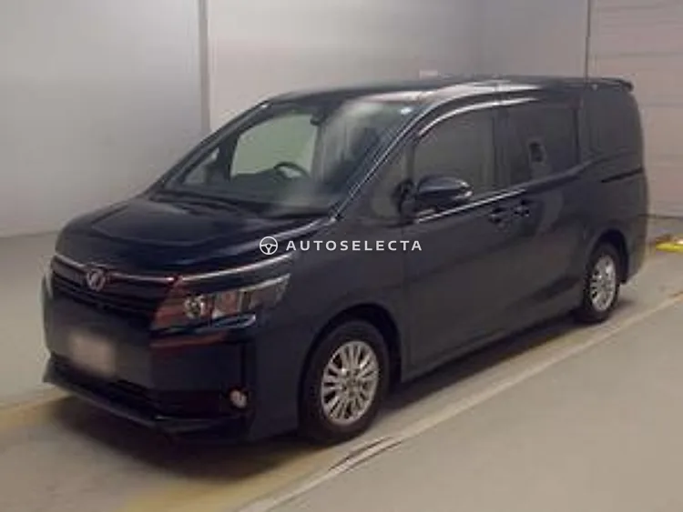 Toyota Voxy 2014, photo 1 of 1