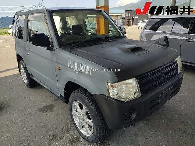 Mitsubishi Pajero Mini 2010, auction grade R