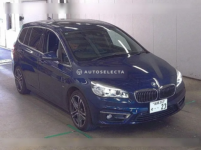 BMW 2 Series 2017, auction grade 4