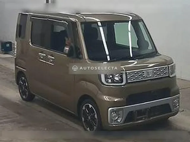 Daihatsu Wake 2015, auction grade 3.5