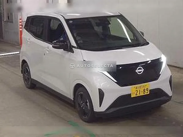 Nissan Sakura 2022, auction grade 5