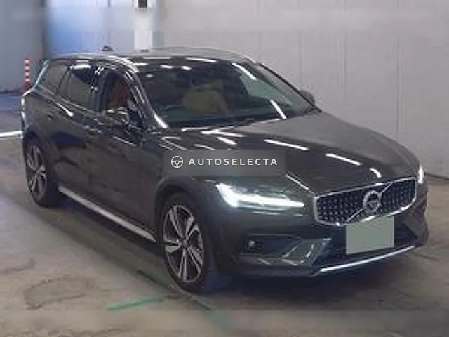 Volvo V60 2019, auction grade 4.5