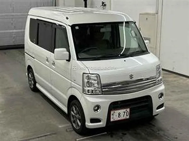 Suzuki Every Wagon 2013, auction grade 3.5