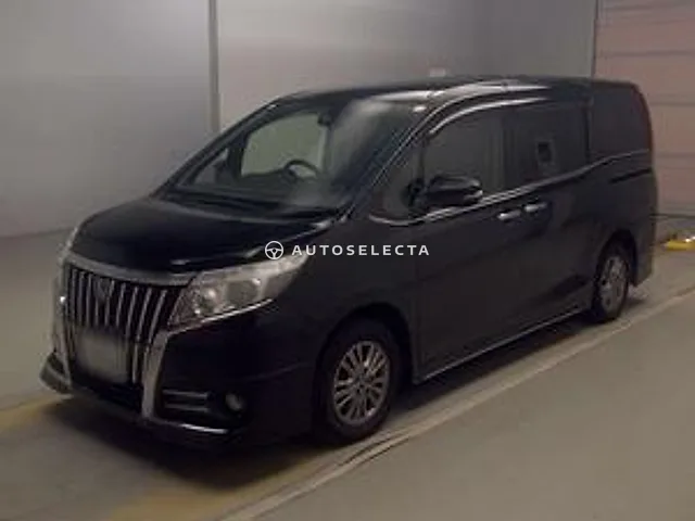 Toyota Esquire 2014, auction grade 3.5