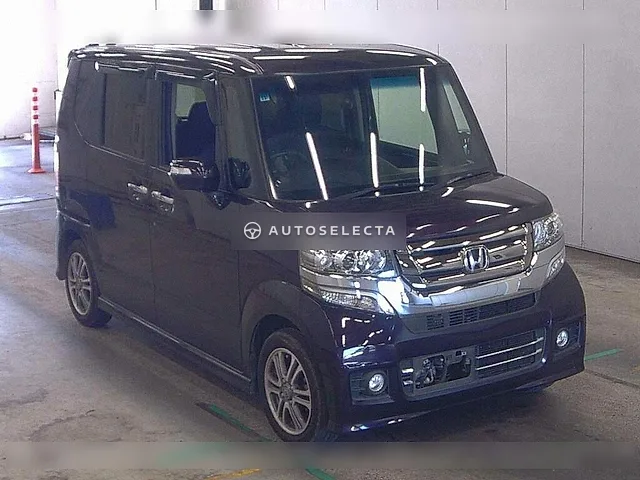 Honda N-BOX Custom 2015, auction grade 4