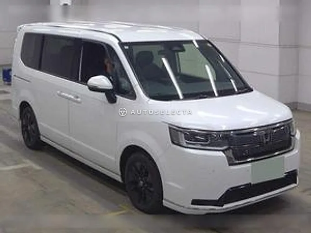 Honda Stepwgn Spada 2025, auction grade 5