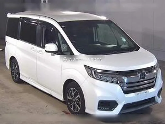 Honda Stepwgn Spada 2019, auction grade R