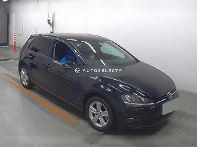 Volkswagen Golf 2015, auction grade 4