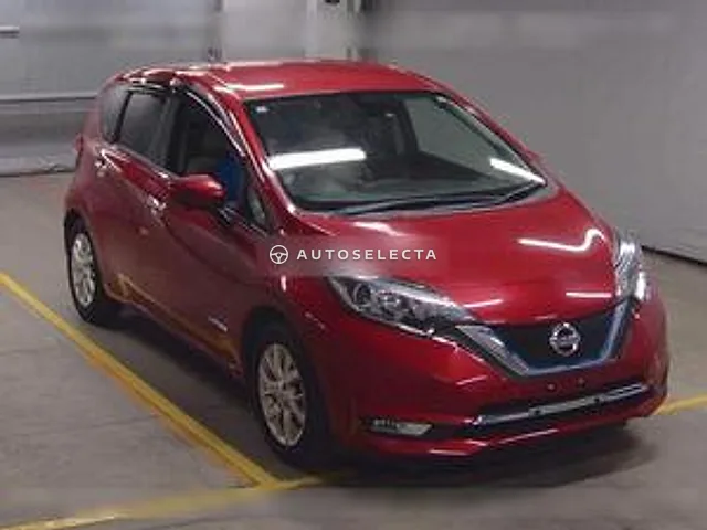 Nissan Note 2017, auction grade 3.5