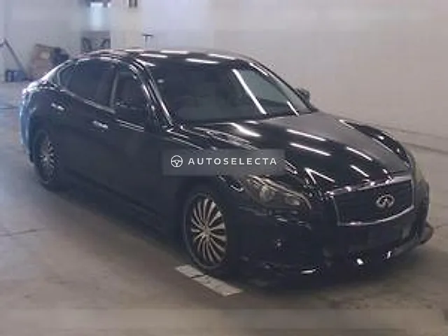 Nissan Fuga 2010, auction grade 3.5