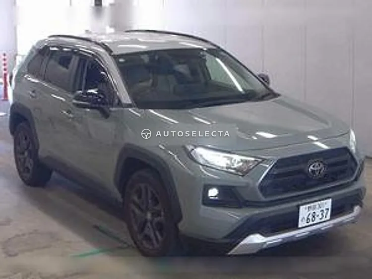 Toyota RAV4 2023, photo 1 of 6