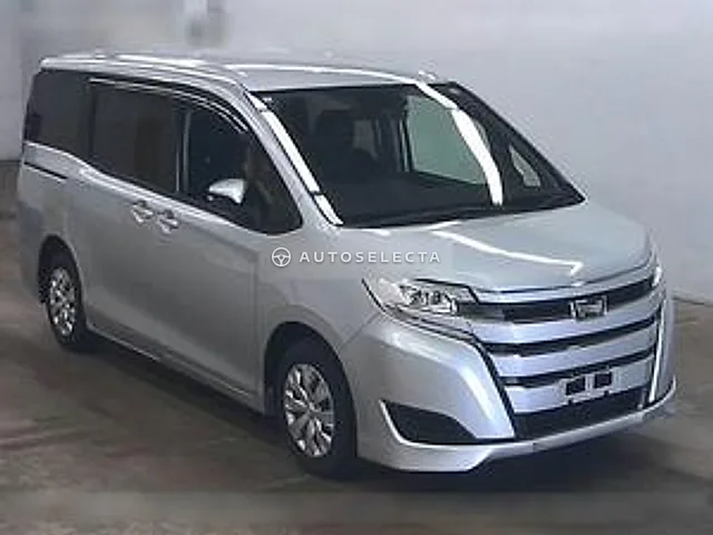 Toyota Noah 2022, auction grade 3.5