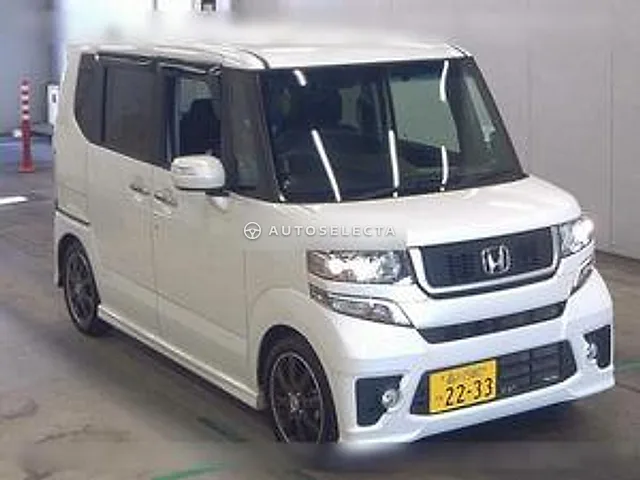Honda N-BOX 2013, auction grade 3.5