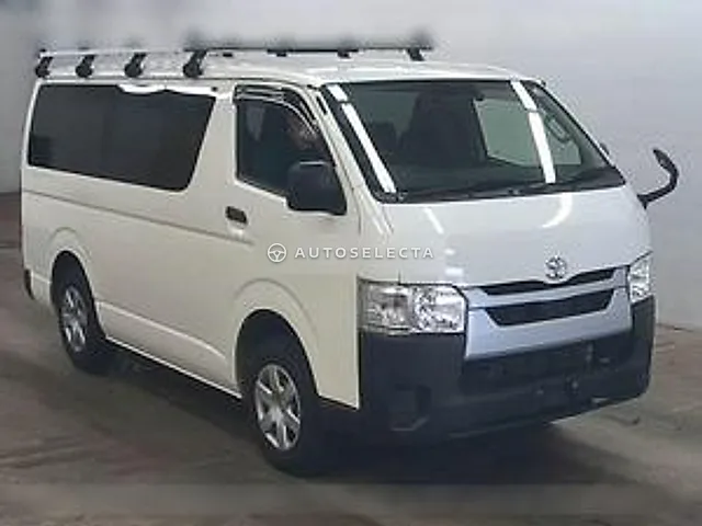 Toyota Hiace Van 2021, auction grade 4
