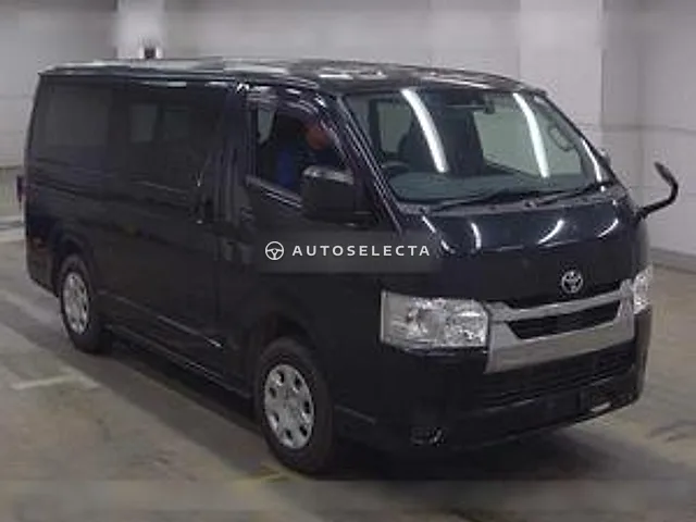 Toyota Hiace Van 2020, auction grade 3.5