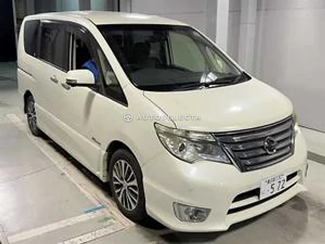 Nissan Serena 2014, auction grade 3.5