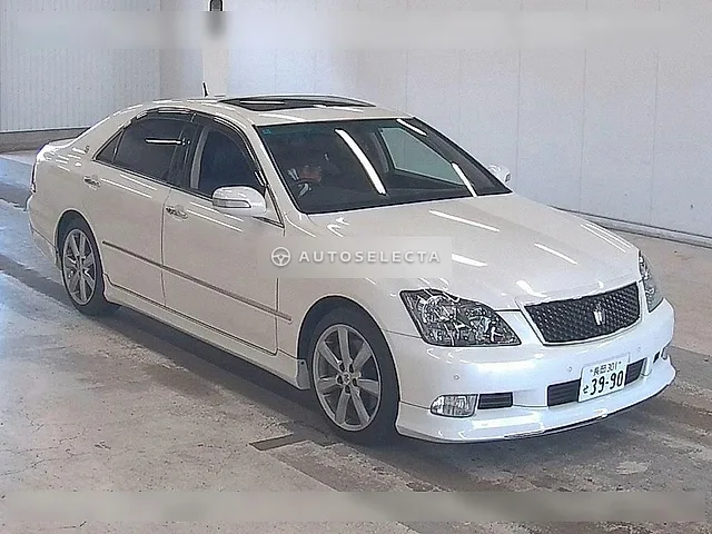 Toyota Crown 2008, auction grade 4.5