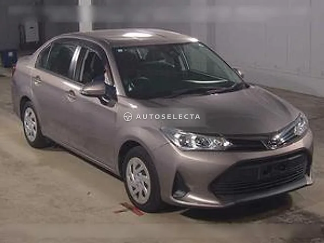 Toyota Corolla Axio 2017, auction grade 3.5