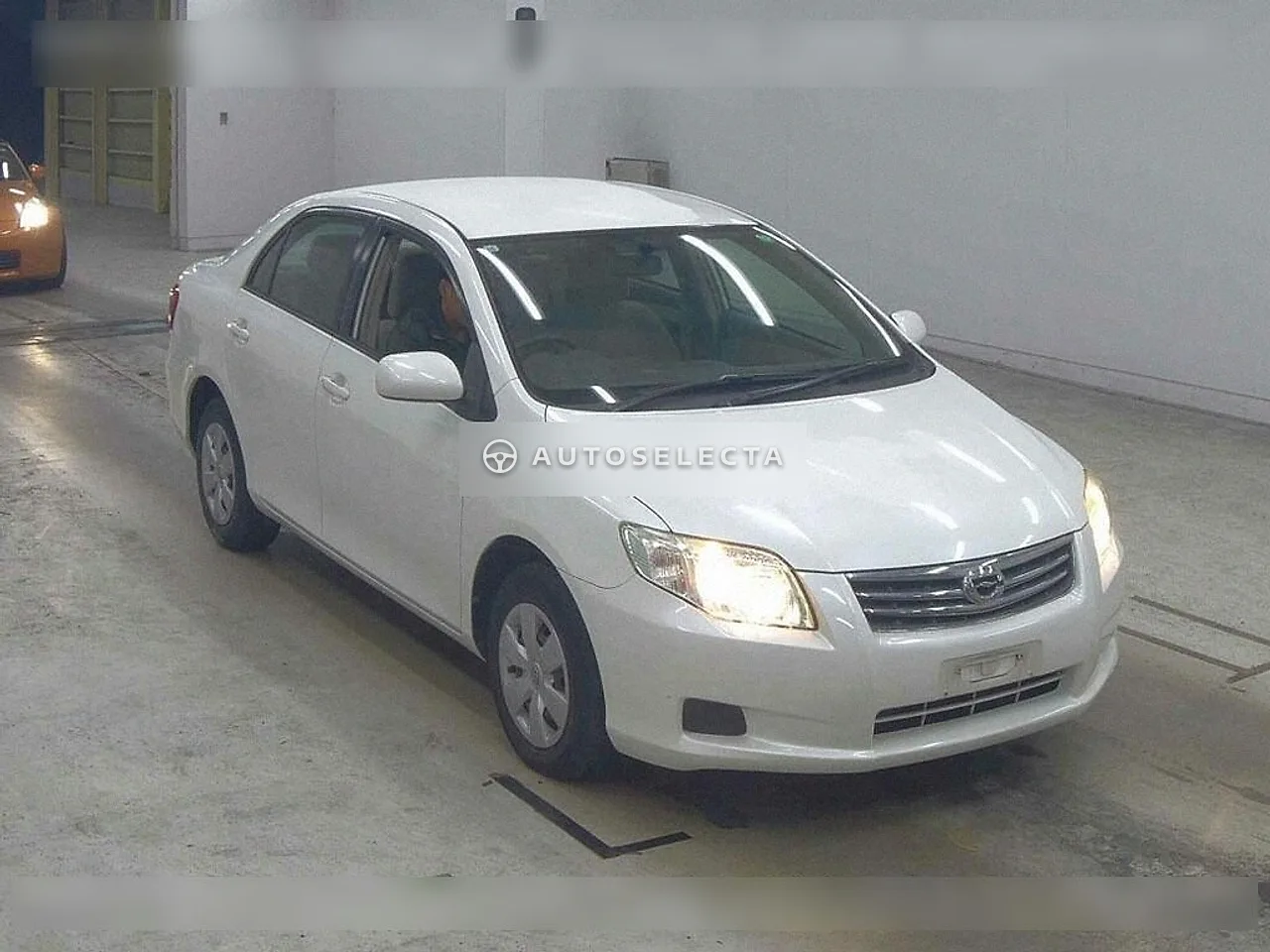 Toyota Corolla Axio 2009, photo 1 of 6