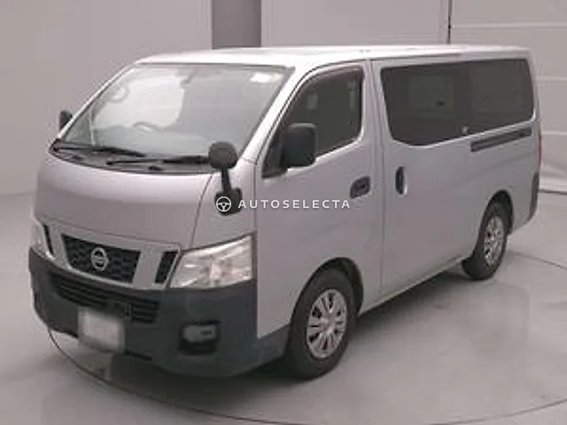 Nissan NV350 Caravan 2017, auction grade 3.5