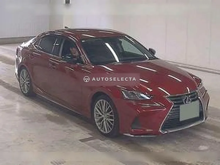 Lexus IS 2017, photo 1 of 6