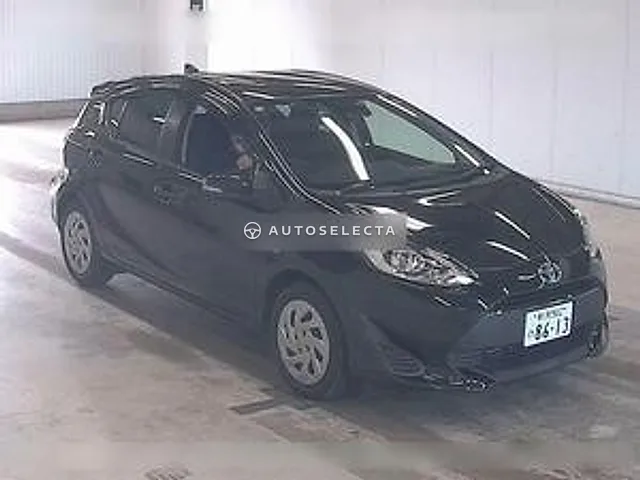 Toyota Aqua 2018, auction grade 4