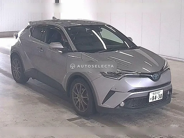 Toyota C-HR 2018, auction grade 4.5