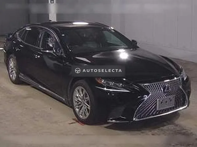 Lexus LS 2018, auction grade 4