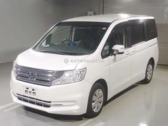 Honda Stepwgn 2014, auction grade 3.5