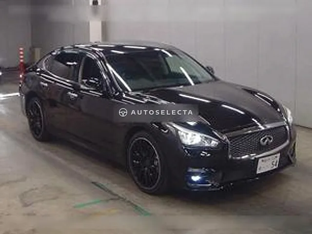 Nissan Fuga Type S 2015, auction grade 4.5
