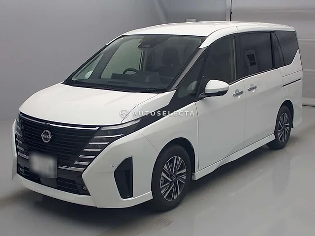 Nissan Serena 2024, auction grade 5