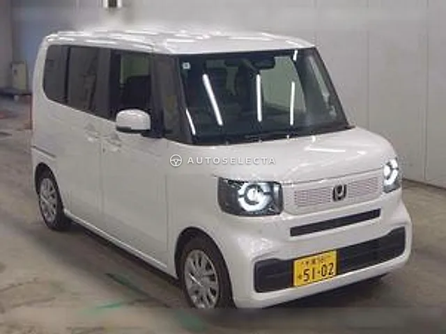 Honda N-BOX 2024, auction grade 5