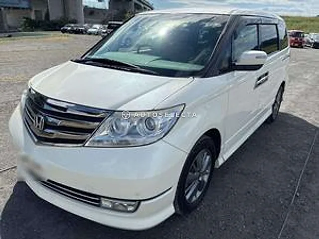 Honda Elysion Prestige 2011, auction grade 4
