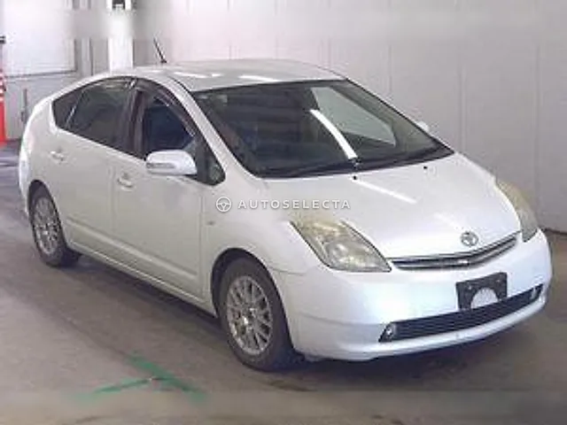 Toyota Prius 2006, auction grade 3.5