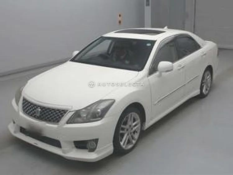 Toyota Crown 2012, photo 1 of 1