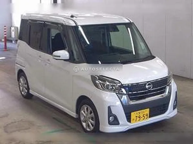 Nissan Dayz Roox 2017, auction grade R