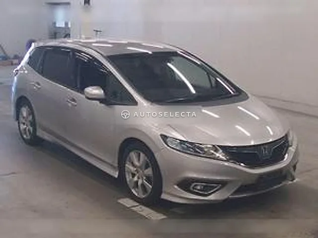Honda Jade 2015, auction grade 3.5