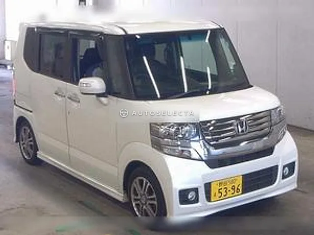 Honda N-BOX+ Custom 2012, auction grade 4