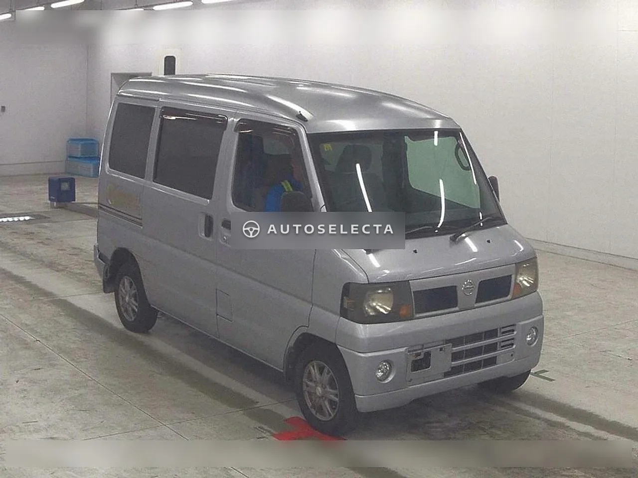 Nissan Clipper Van 2007, photo 1 of 6