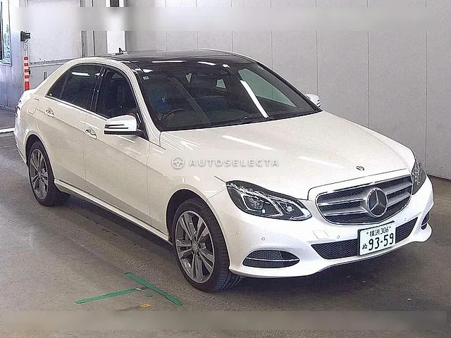 Mercedes-Benz E-Class 2013, auction grade 4