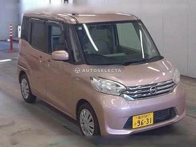 Nissan Dayz Roox 2014, auction grade 4