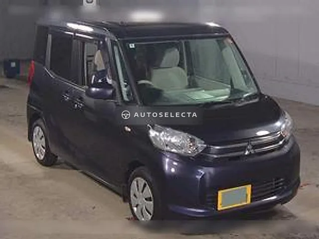 Mitsubishi eK Space 2014, auction grade 3.5