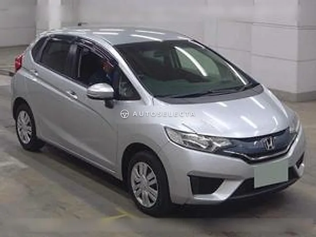 Honda Fit 2015, auction grade 4