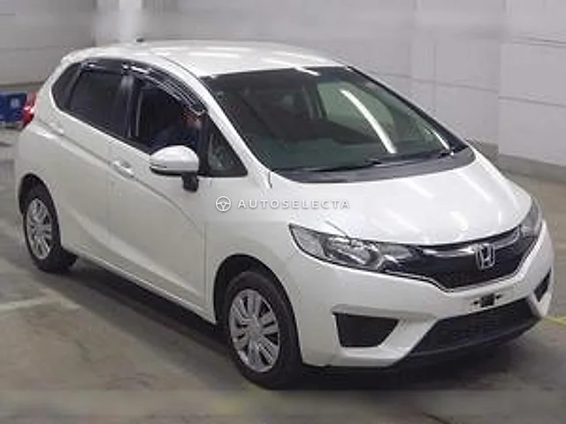 Honda Fit 2016, auction grade 4